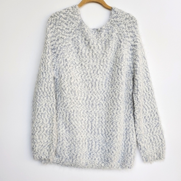 Shaggy Eyelash Sweater Stretchy Blue Grey White NWOT XL - Picture 5 of 14